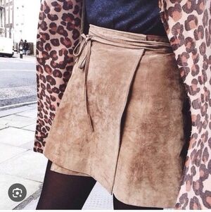 Tan genuine suede leather wrap mini skirt adjustable size 6 small medium
